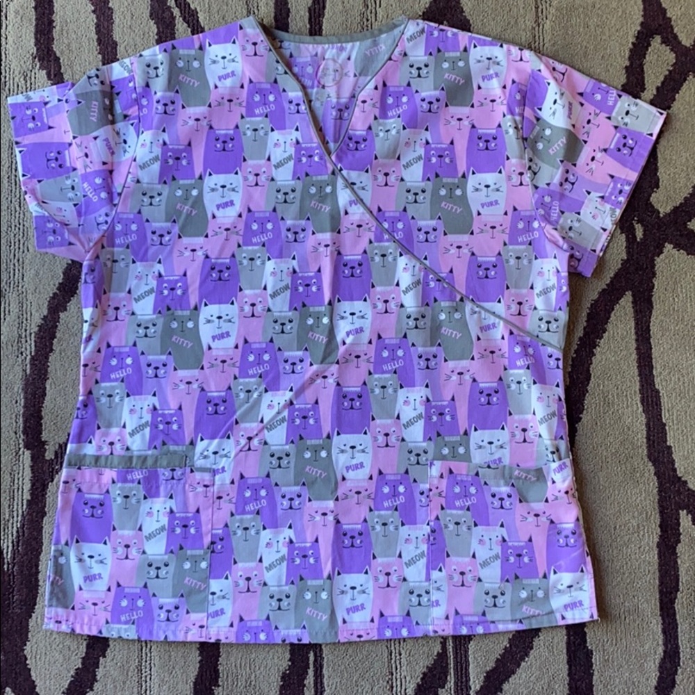 Cat Scrub Top